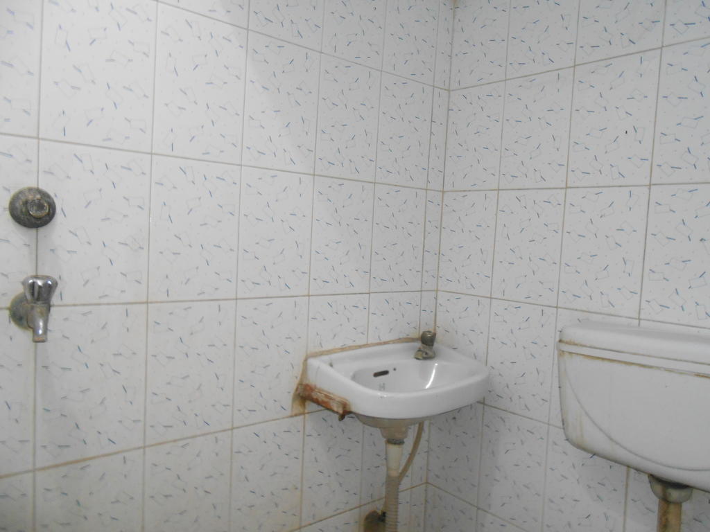 מטורה Gaurav Guest House חדר תמונה